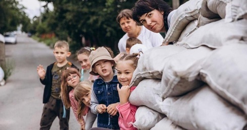 Bez wiary i nadziei wojna zniszczy nie tylko budynki, ale także człowieka