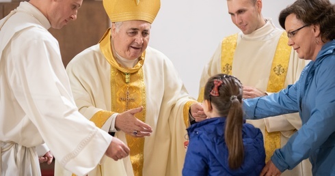 Trzeba iść pod prąd