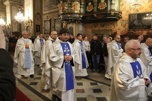Czuwanie fatimskie w Rychwałdzie z bp. Romanem Pindlem - 13 października 2022 r.