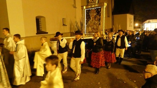 Czuwanie fatimskie w Rychwałdzie z bp. Romanem Pindlem - 13 października 2022 r.