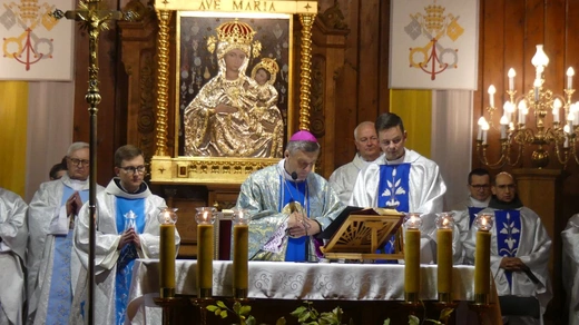 Czuwanie fatimskie w Rychwałdzie z bp. Romanem Pindlem - 13 października 2022 r.