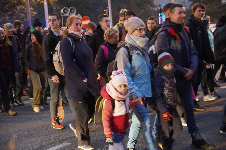 Pielgrzymka trzebnicka 2022 cz. 1 - wyjście