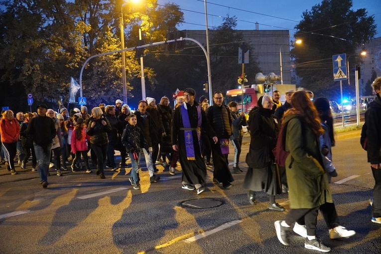 Pielgrzymka trzebnicka 2022 cz. 1 - wyjście