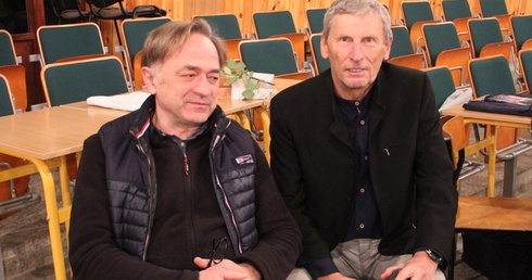 Zbigniew Skuza, prezes Stowarzyszenia „Młyńska” Verum Bonum Pulchrum, (z lewej) i Tomasz Antoni Żak, reżyser. 
