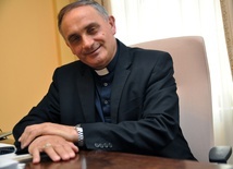 Bp Krzysztof Włodarczyk w szeregach zakonu rycerskiego