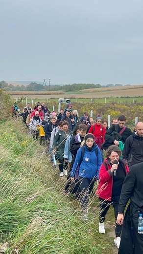 Pielgrzymka trzebnicka z Bagna i Obornik Śląskich