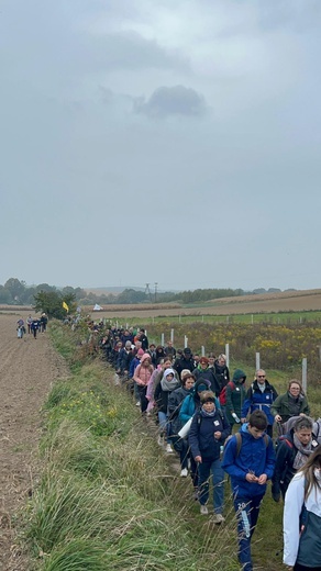 Pielgrzymka trzebnicka z Bagna i Obornik Śląskich