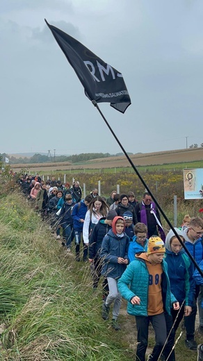 Pielgrzymka trzebnicka z Bagna i Obornik Śląskich