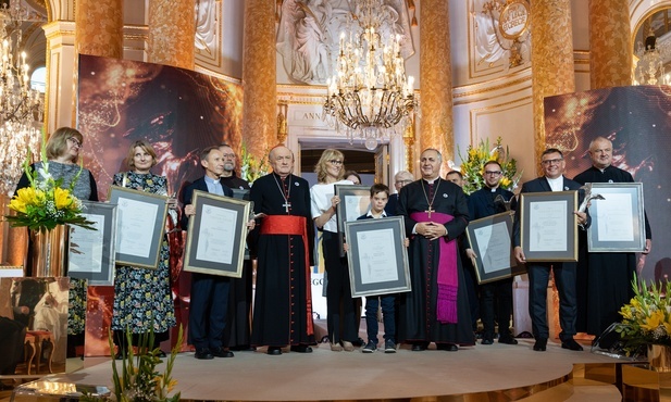 Ks. Leszek Kryża laureatem specjalnej Nagrody Totus Tuus