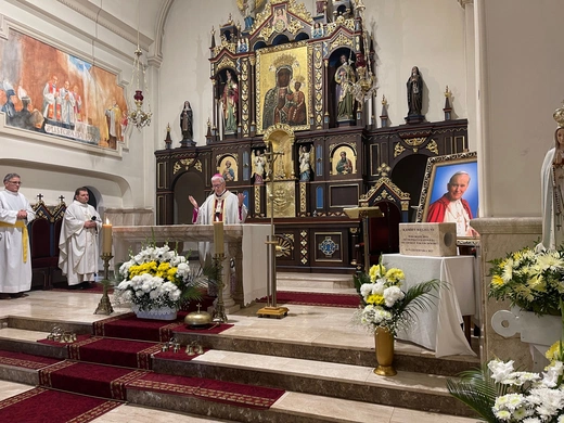 Katowice-Podlesie. Pobłogosławienie kamienia węgielnego 