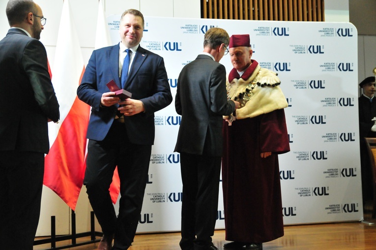 Uniwersytet w służbie prawdzie