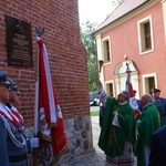 Tablica poświęcona św. Janowi Pawłowi II na wschowskiej farze