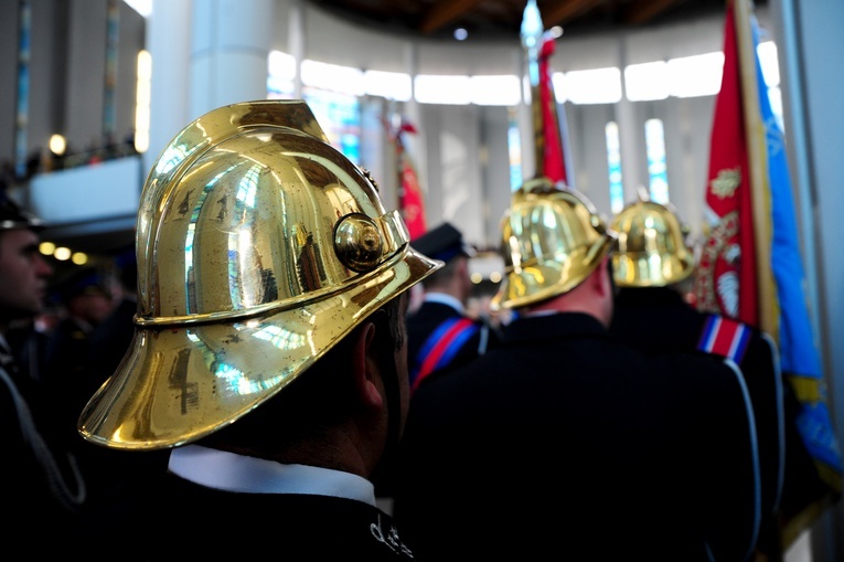 21. Pielgrzymka Strażaków do sanktuarium Bożego Miłosierdzia