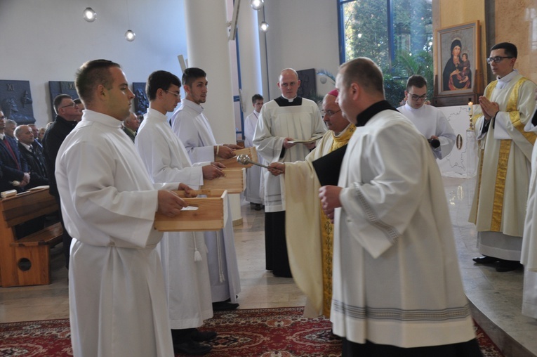 Jubileuszowa pielgrzymka dekanatów