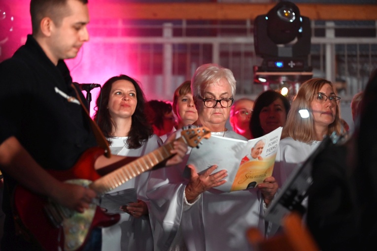 Koncert Papieski w Nowej Rudzie-Słupcu