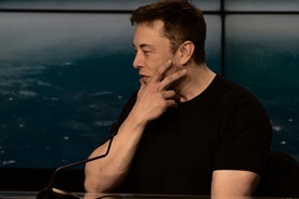 Elon Musk wycofa Starlinki z Ukrainy?