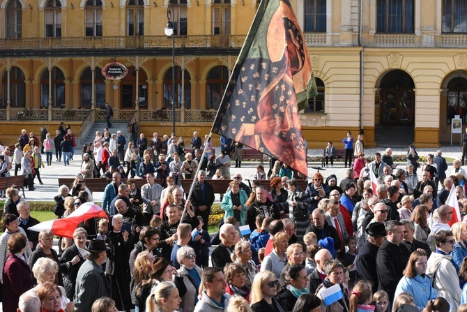 Diecezjalny Różaniec dla życia i rodziny