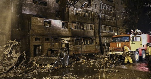 Rosja: W katastrofie bombowca w Jejsku zginęło 6 osób, 6 uznaje się za zaginione, 19 jest rannych