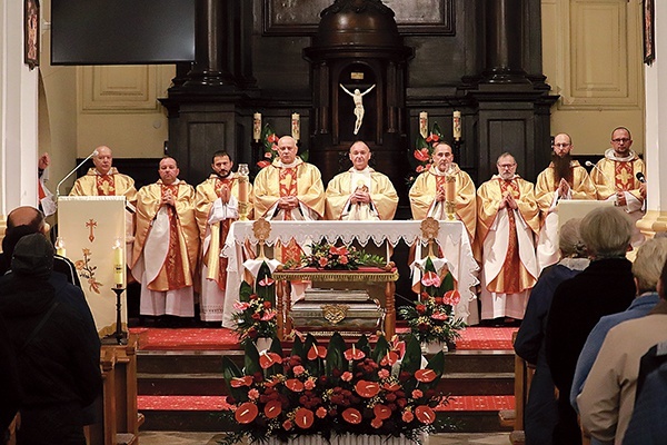 ▲	Pamięć o ojcu Koźmińskim jest w Nowym Mieście nad Pilicą ciągle żywa.