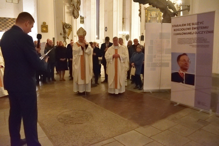 Uroczystości rocznicowe poświęcone ks. Stanisławowi Bogdanowiczowi