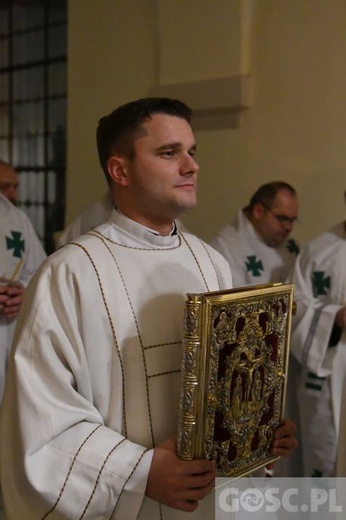 W paradyskim sanktuarium rozpoczął się Akatyst ku czci Bogurodzicy