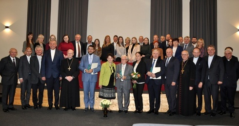 Statuetki Hyacinthus Opoliensis 2022 wręczone