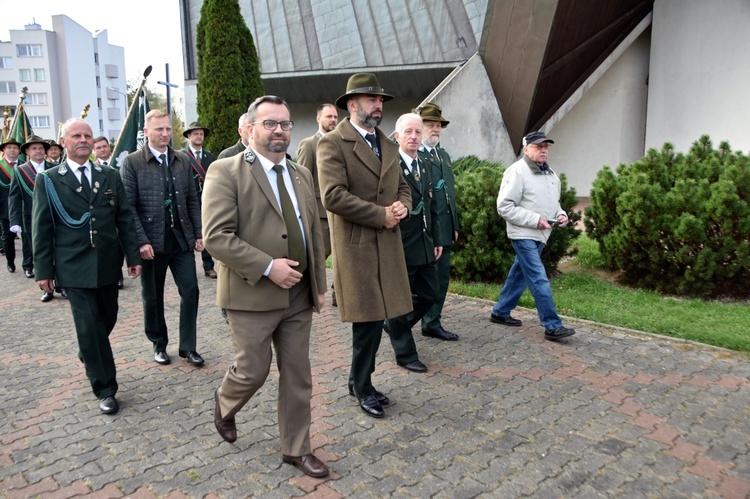 Myśliwi i leśnicy uczcili św. Huberta