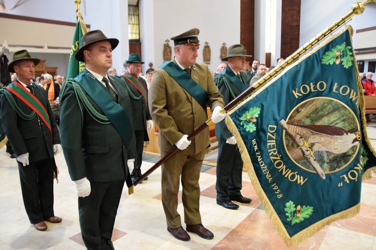 Myśliwi i leśnicy uczcili św. Huberta