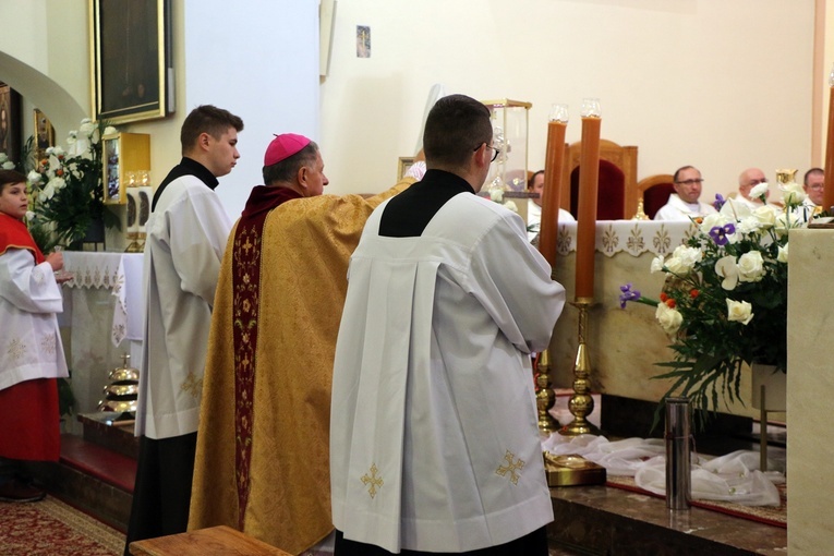Wprowadzenie relikwii bł. Jakuba Strzemię i zakończenie roku jubileuszowego w Obornikach Śląskich