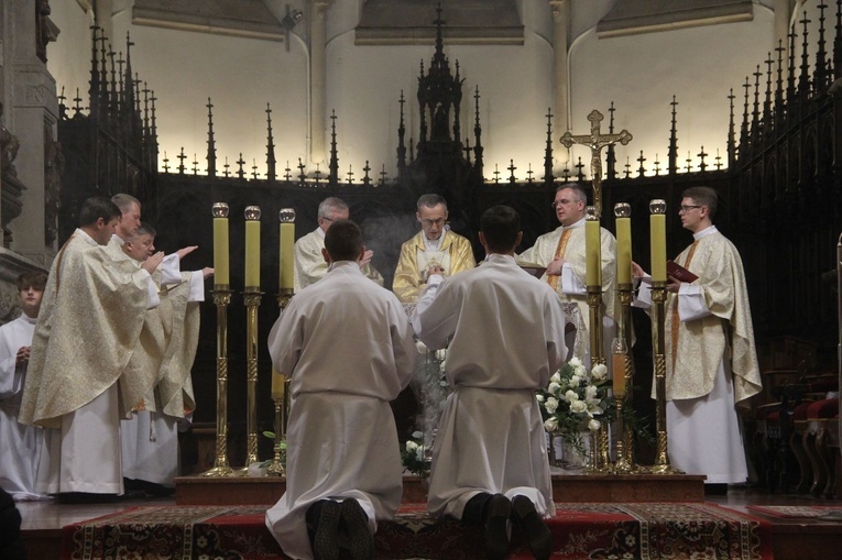 Tarnów. Stypendyści Fundacji im. Arcybiskupa Jerzego Ablewicza