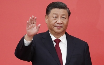 Jak Xi Jinping stał się "przewodniczącym wszystkiego"