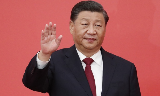 Jak Xi Jinping stał się "przewodniczącym wszystkiego"