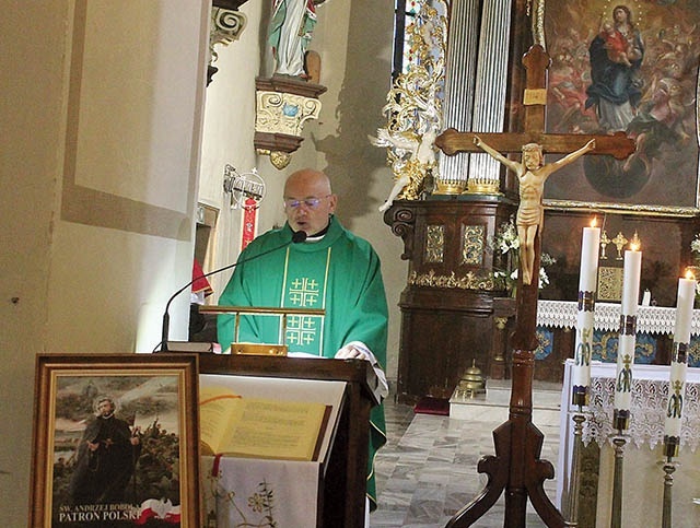 	Misje poświęcone jezuickiemu męczennikowi  głosił w Świerzawie  o. Jan Konior SJ.