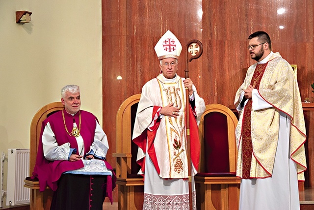 	Zaszczytną godność otrzymał  ks. Marek Kania.