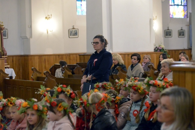 Poświęcenie sztandaru szkoły w Owadowie