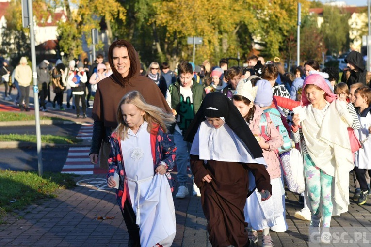 Zielona Góra. Korowód Wszystkich Świętych