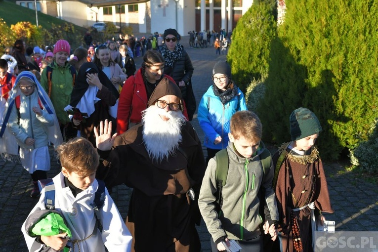 Zielona Góra. Korowód Wszystkich Świętych