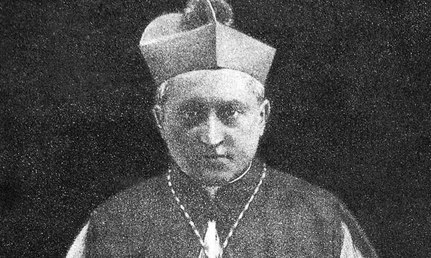 Ksiądz August Hlond, administrator apostolski w Katowicach, później pierwszy biskup katowicki i prymas Polski.