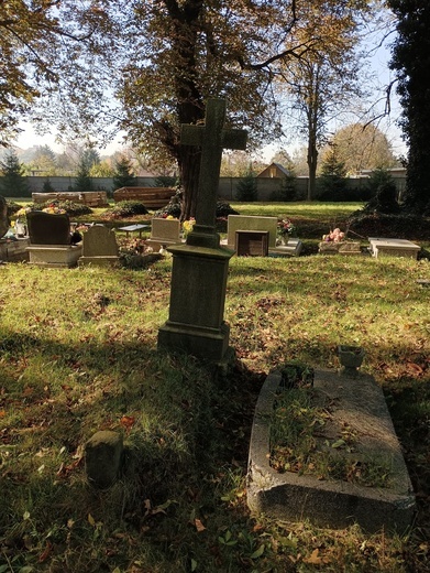 Siemianowicki cmentarz ewangelicki - GALERIA