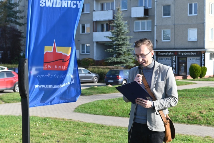 Świdnica. Oddali rondo bł. ks. Jerzemu Popiełuszce