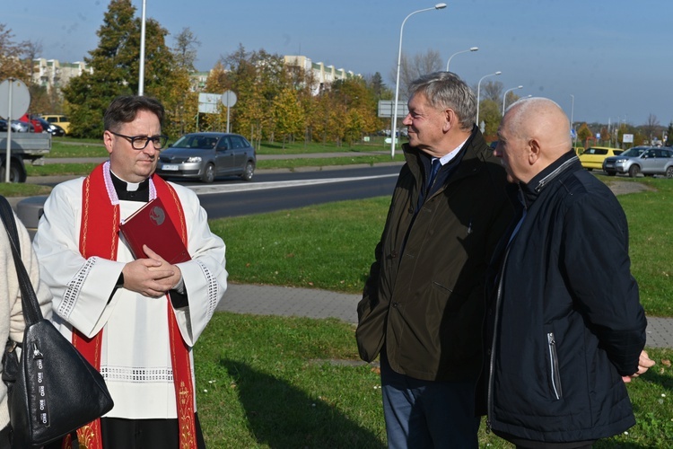 Świdnica. Oddali rondo bł. ks. Jerzemu Popiełuszce