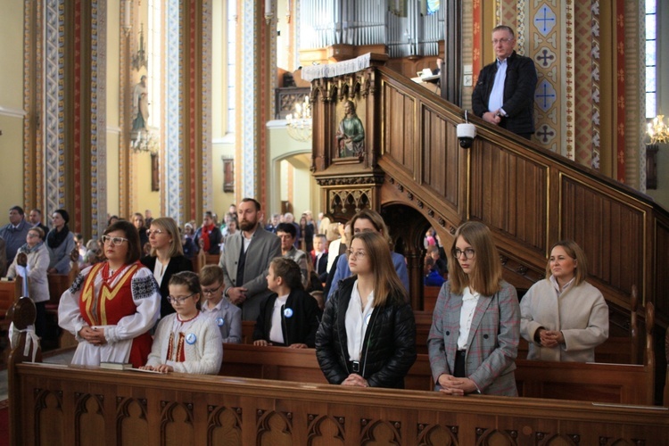 Uroczystość nadania imienia Jana Pawła II szkole w Sławięcicach