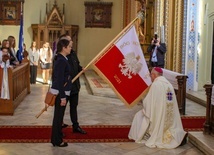 Bp Czaja: Dobrze się stało, że obieracie Jana Pawła II patronem szkoły