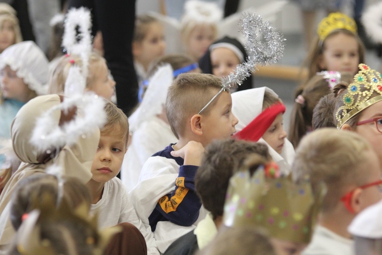 Bal "świętych" przedszkolaków