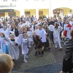 Polkowickich świętych obcowanie