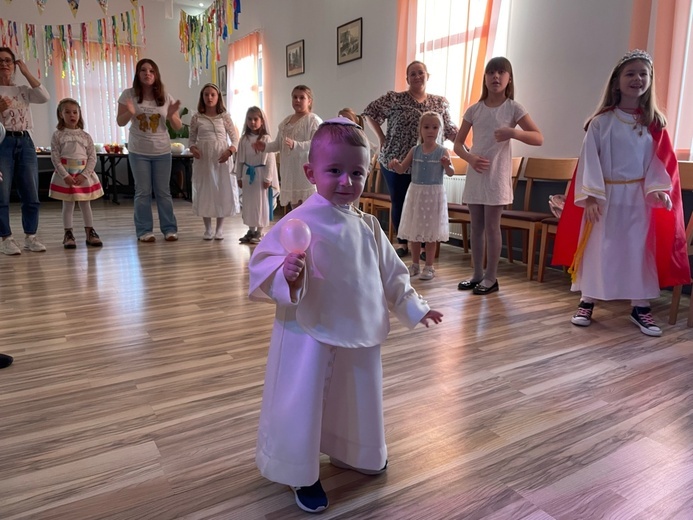 Strzegomskie anioły i święci już po zabawie