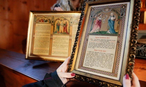 Chorzów. Dawne szaty liturgiczne na nowej ekspozycji w skansenie