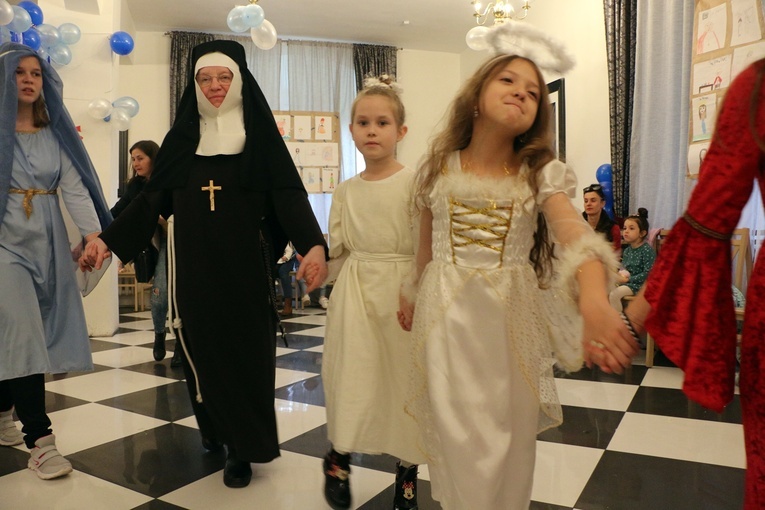 Bal Wszystkich Świętych w zamku w Oleśnicy