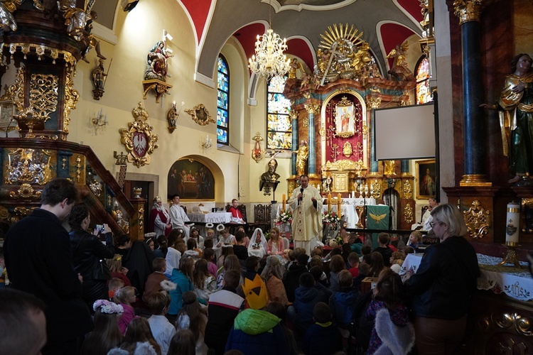 Spotkanie ze świętymi w parafii pw. św. Jadwigi Śl. we Wrocławiu-Leśnicy