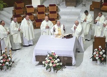 Jubileuszowa Msza św. w aleksandrowickiej świątyni.